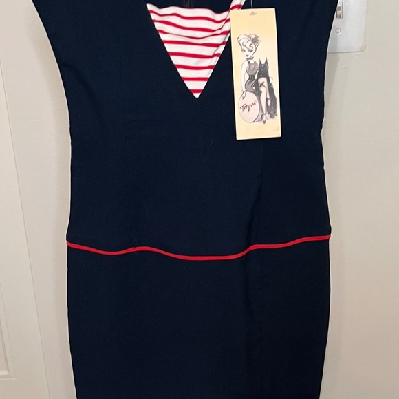 Bettie Page RARE Dress NWT - Picture 2 of 2